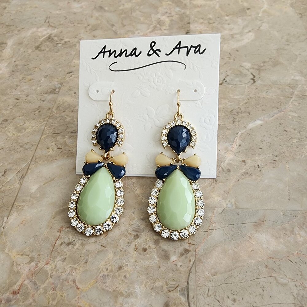 Anna & Ava Drop Fashion Earrings